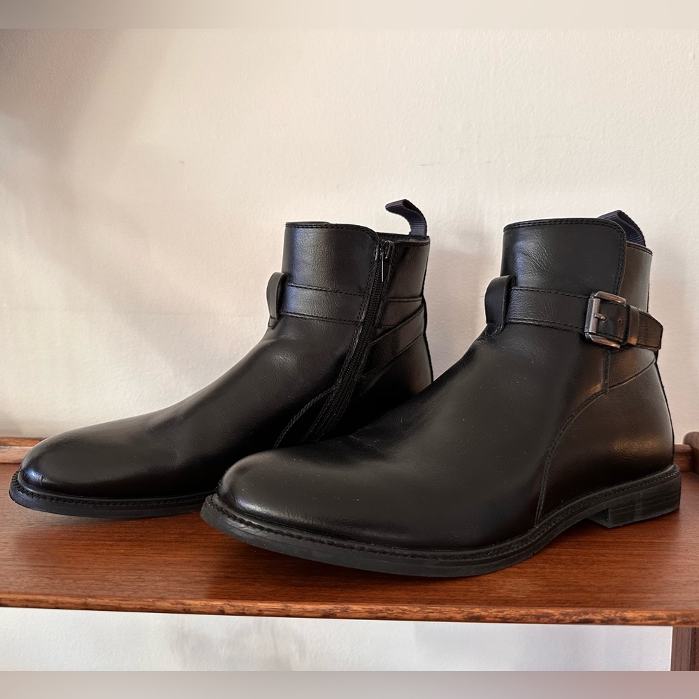 Mix No. 9 Mens zip up ankle boots -LIKE NEW! 🔥FAUX LEATHER❤️